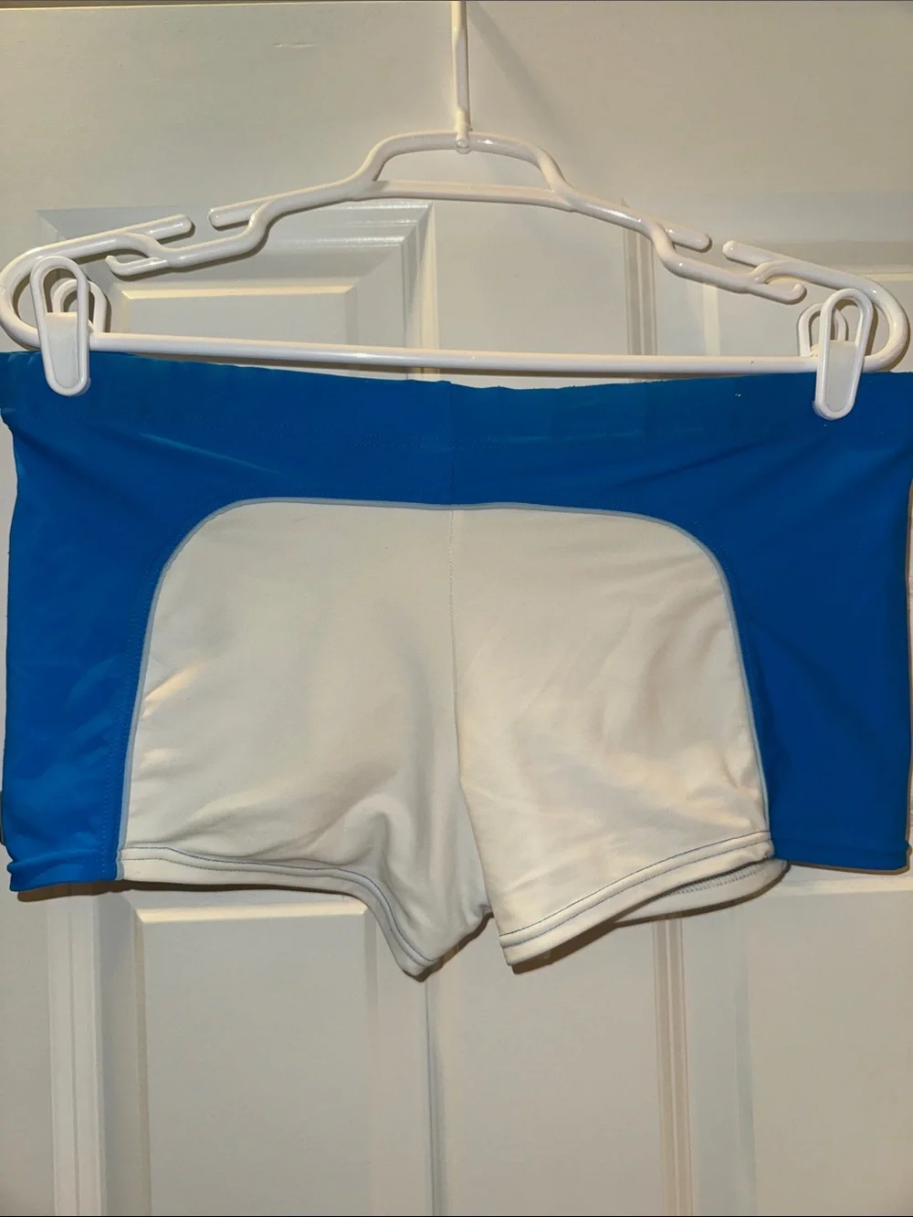 Blue & White Men’s square cut Swim Shorts by Aussie Bum Sz XL.